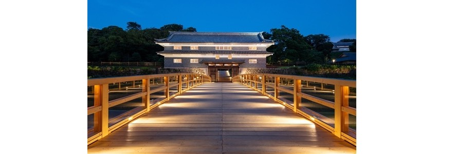 金沢城 鼠多門橋のライトアップ照明施工